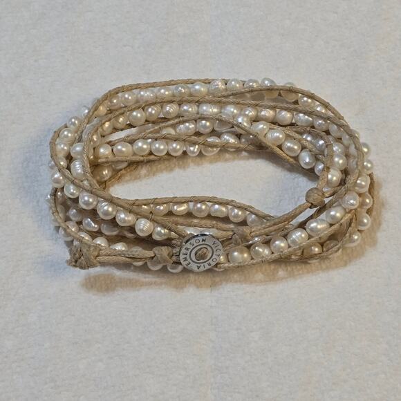 Victoria Emerson Tan Leather and Pearls Wrap Bracelet, 36" Long K338 New - Picture 3 of 6